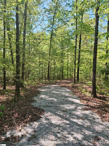 523 Flat Shoals Road, Walhalla, SC 29691