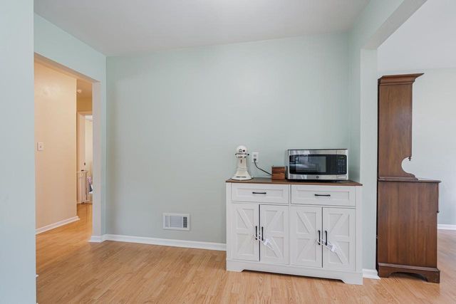 278 E 9TH STREET, Fond Du Lac, WI 54935