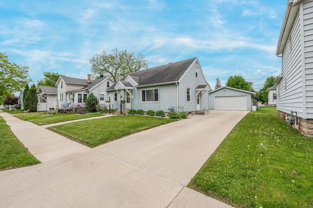 278 E 9TH STREET, Fond Du Lac, WI 54935