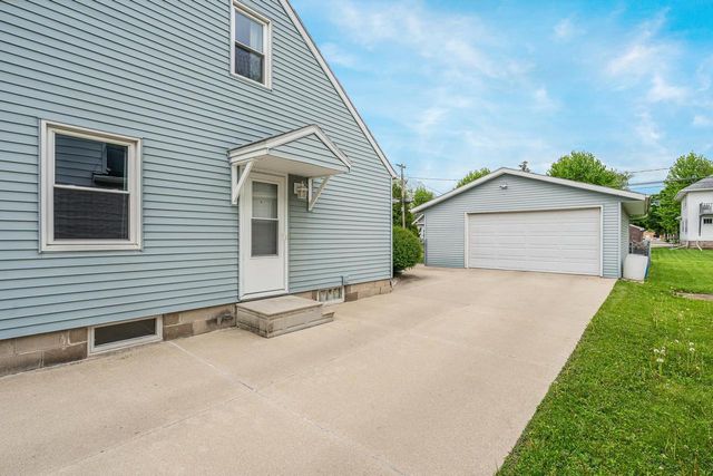 278 E 9TH STREET, Fond Du Lac, WI 54935
