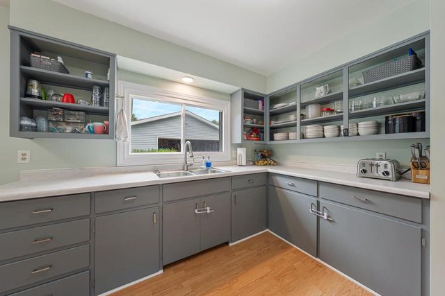 278 E 9TH STREET, Fond Du Lac, WI 54935
