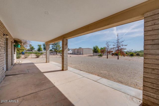 8837 E SUNLAND Avenue, Mesa, AZ 85208