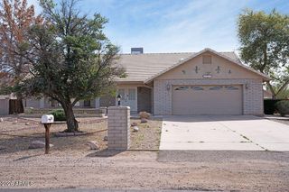 8837 E SUNLAND Avenue, Mesa, AZ 85208