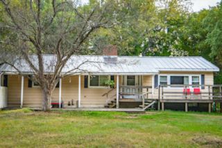 76 Old Church Road, Claremont, NH 03743