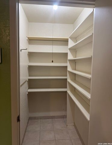 6327 W Green Circle, San Antonio, TX 78233