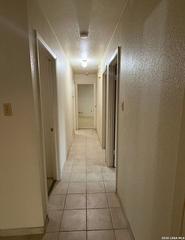 6327 W Green Circle, San Antonio, TX 78233