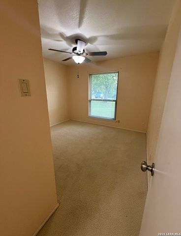 6327 W Green Circle, San Antonio, TX 78233