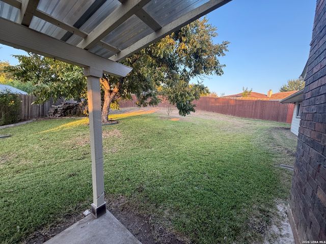 6327 W Green Circle, San Antonio, TX 78233