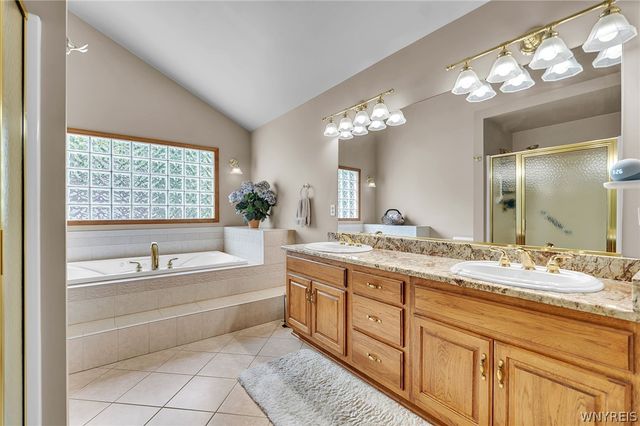 1230 Bowen Drive West, North Tonawanda, NY 14120