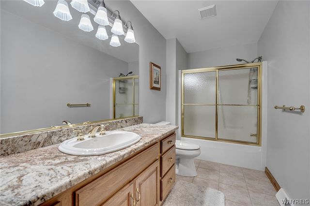 1230 Bowen Drive West, North Tonawanda, NY 14120