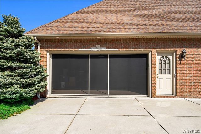 1230 Bowen Drive West, North Tonawanda, NY 14120