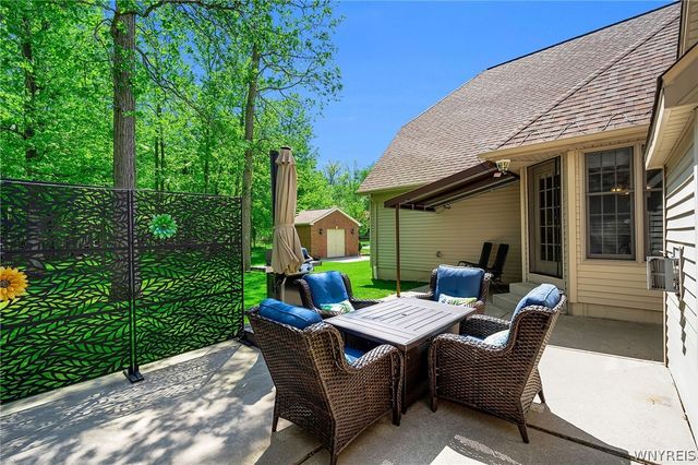 1230 Bowen Drive West, North Tonawanda, NY 14120