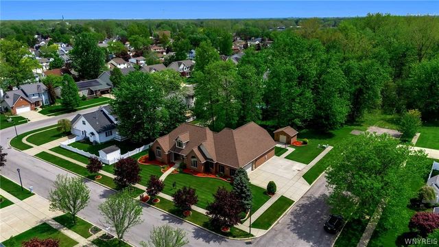 1230 Bowen Drive West, North Tonawanda, NY 14120