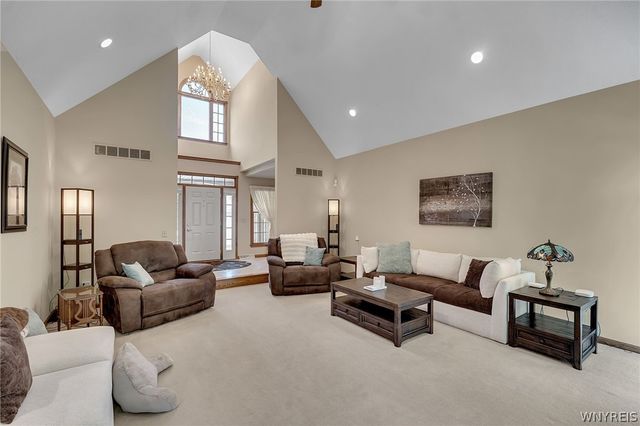 1230 Bowen Drive West, North Tonawanda, NY 14120