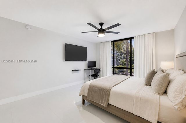 13953 Kendale Lakes Circle B205, Miami, FL 33183