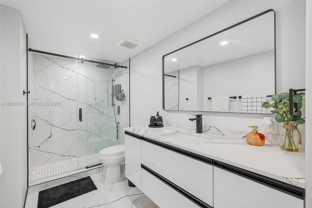13953 Kendale Lakes Circle B205, Miami, FL 33183