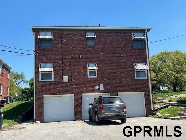 4406 N 52 Street, Omaha, NE 68104