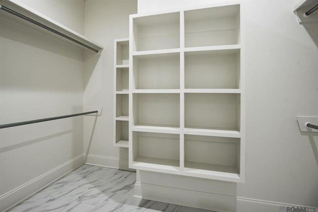 7644 Jeter Dr, Baton Rouge, LA 70817