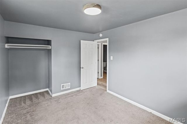 7301 Church Lane, East St Louis, IL 62203