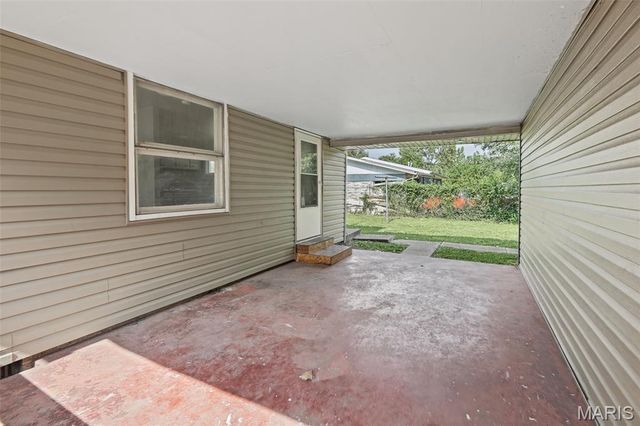 7301 Church Lane, East St Louis, IL 62203