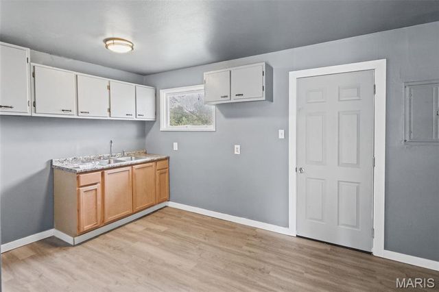 7301 Church Lane, East St Louis, IL 62203