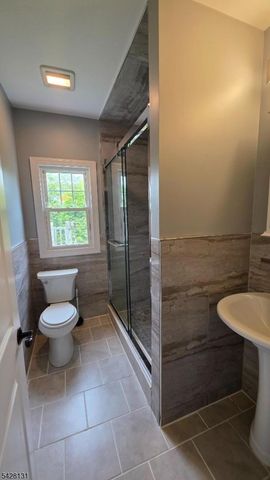 397 Newark Pompton Tpke, Pequannock Twp., NJ 07444