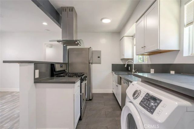 3106 W Victory C, Burbank, CA 91505