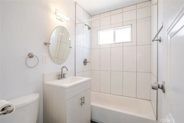 3106 W Victory C, Burbank, CA 91505