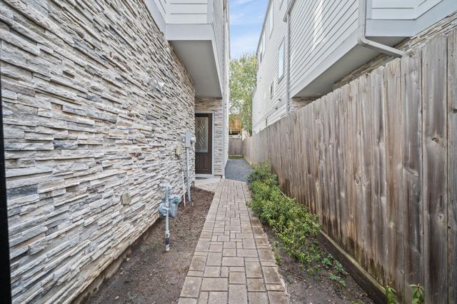 1307 Crocker Street, Houston, TX 77019