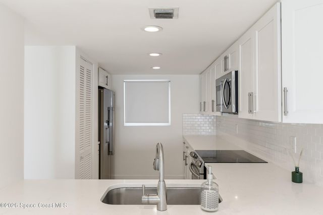 3060 N Atlantic Avenue 404, Cocoa Beach, FL 32931