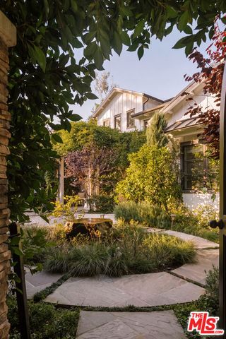371 20th Street, Santa Monica, CA 90402