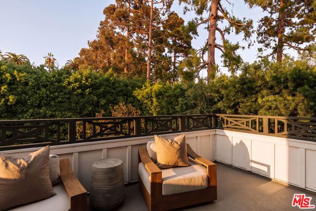 371 20th Street, Santa Monica, CA 90402