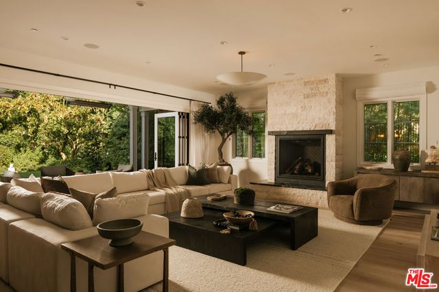 371 20th Street, Santa Monica, CA 90402
