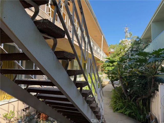 1129 Lincoln Boulevard, Santa Monica, CA 90403