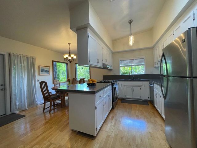 200 Railroad Avenue, Ben Lomond, CA 95005