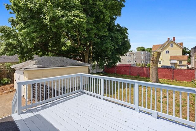 36 Florence St, Everett, MA 02149