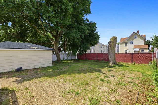 36 Florence St, Everett, MA 02149