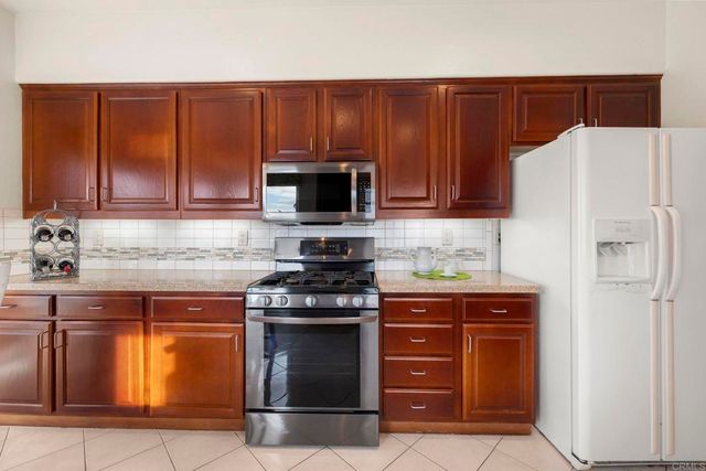 4969 Lamia Way, Oceanside, CA 92056
