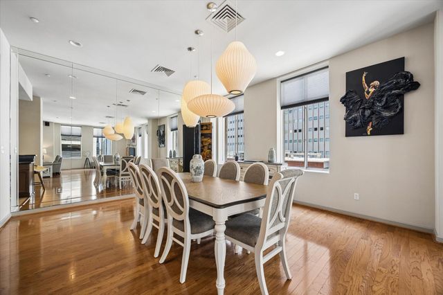 914 Main Street 801, Houston, TX 77002
