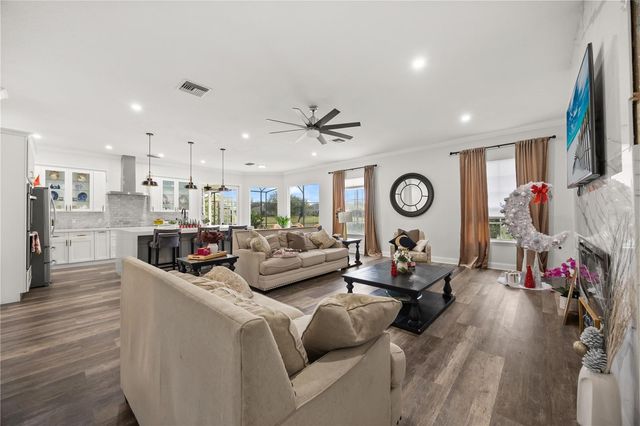 1746 CARILLON PARK DRIVE, Oviedo, FL 32765