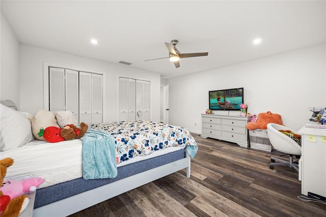 1746 CARILLON PARK DRIVE, Oviedo, FL 32765