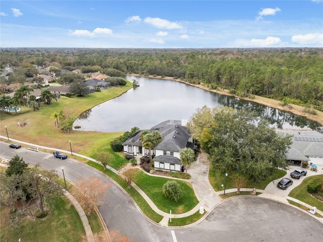 1746 CARILLON PARK DRIVE, Oviedo, FL 32765