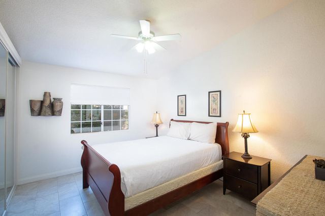 51880 Avenida Madero, La Quinta, CA 92253