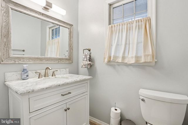 114 HEADWATER DR., Medford, NJ 08055