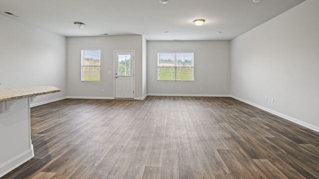 2021 Sercy Dr, Spring Hill, TN 37174