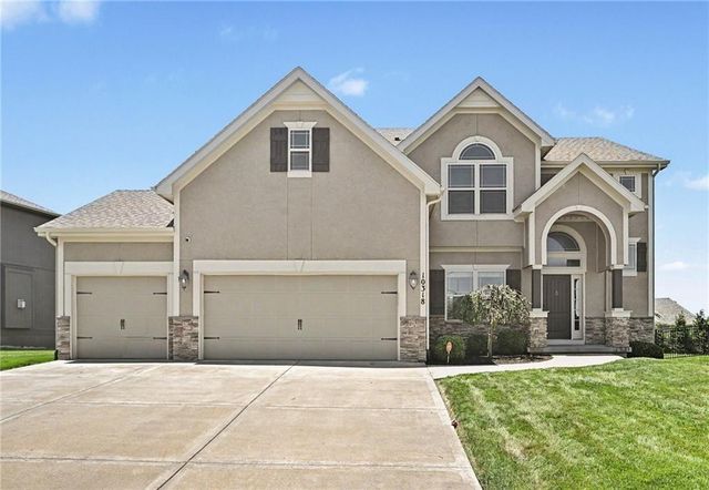 10318 N Fisk Avenue, Kansas City, MO 64154