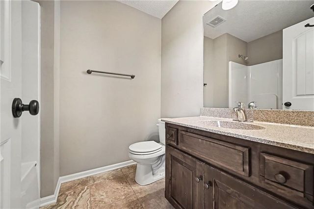 10318 N Fisk Avenue, Kansas City, MO 64154