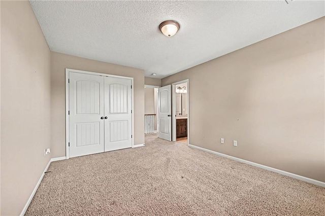 10318 N Fisk Avenue, Kansas City, MO 64154