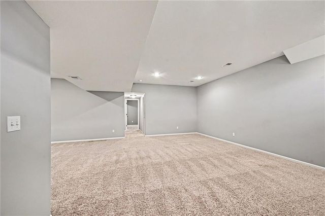 10318 N Fisk Avenue, Kansas City, MO 64154