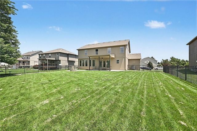 10318 N Fisk Avenue, Kansas City, MO 64154